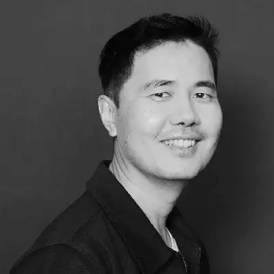 Haomiao Huang